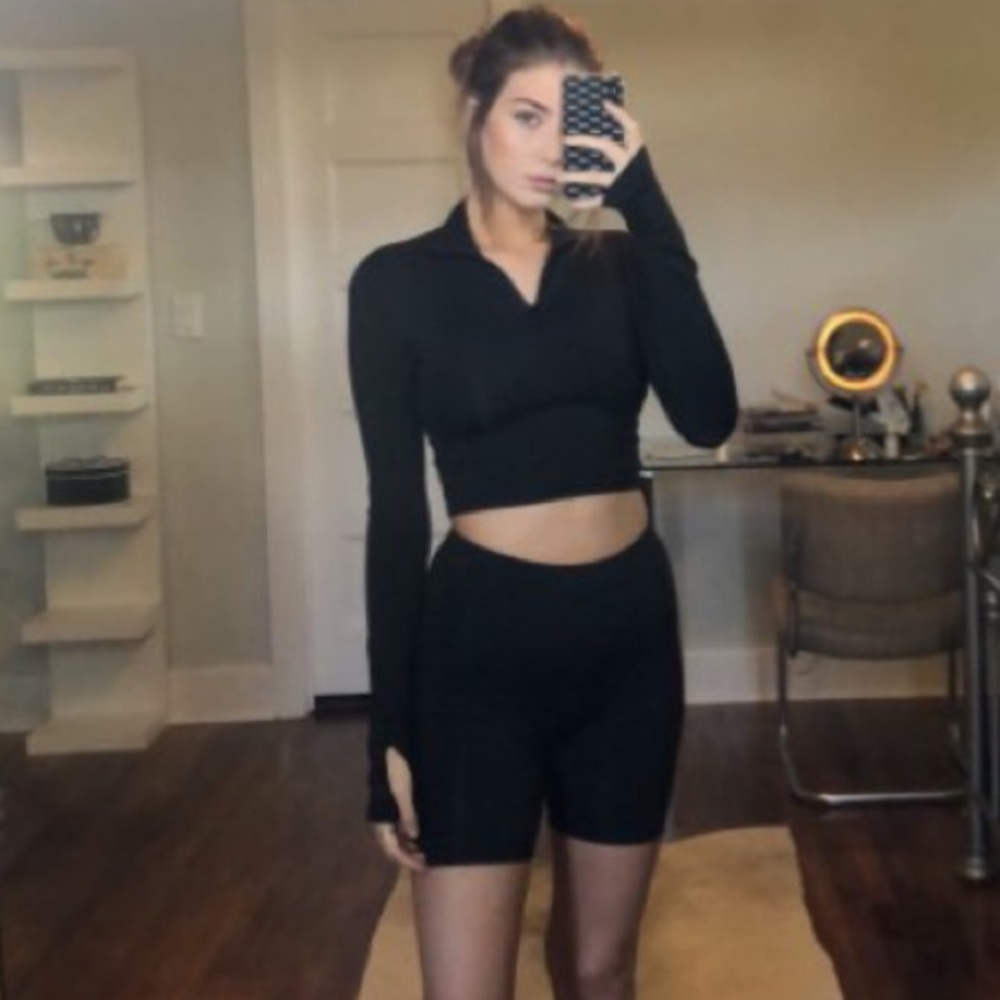 Kourtney Biker Set - Picture 4 of 8